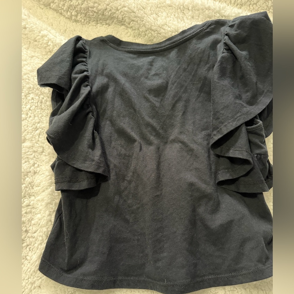 SO Black Short Sleeve Ruffle Top